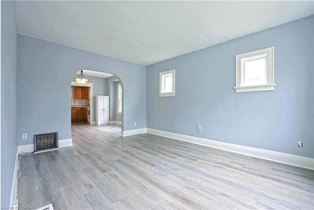 26 Avenue Place, Welland, ON, L3B 4B1 - 7