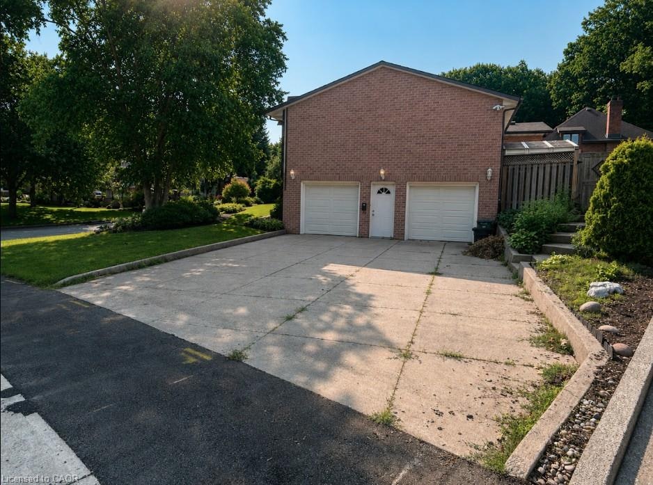 4 Sunhaven Court, Hamilton, ON, L8G 4G7 - 5