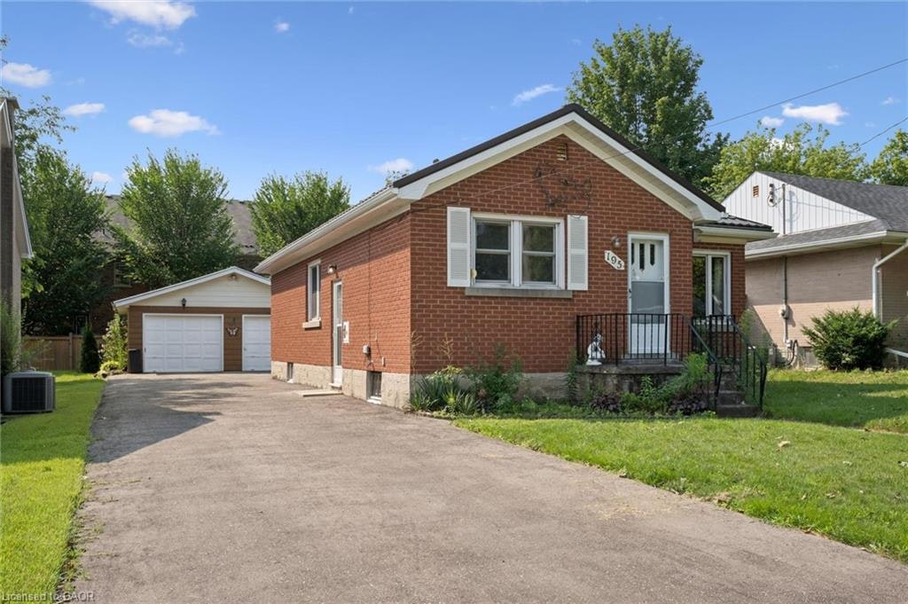 195 Blucher Street, Kitchener, ON, N2H 5V6