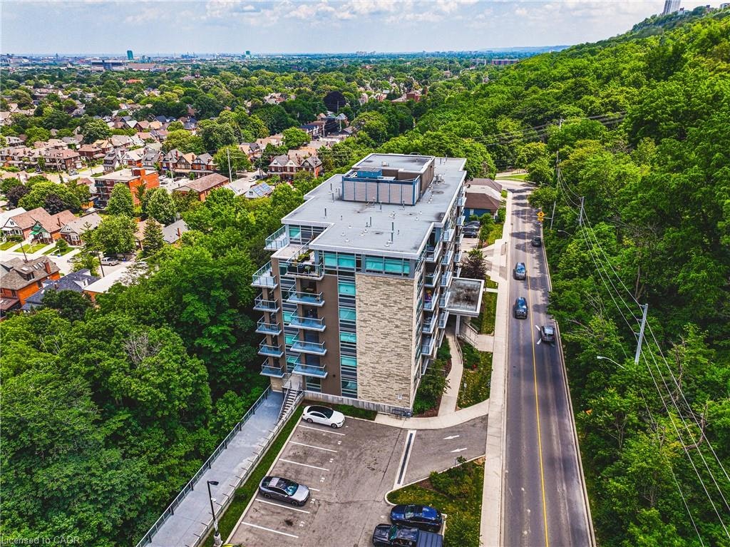 105-479 Charlton Avenue E, Hamilton, ON, L8N 0B4