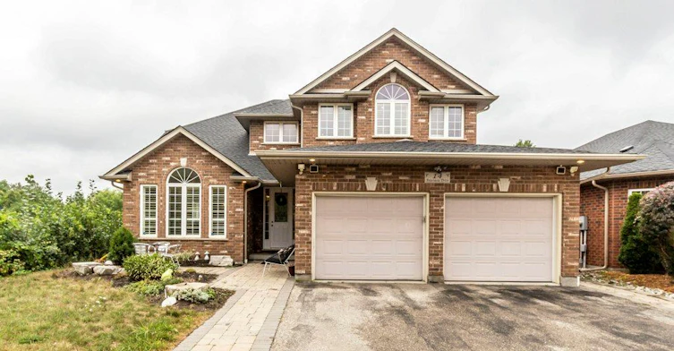 14 Anastasia Drive, Kitchener, ON, N2C 2T7