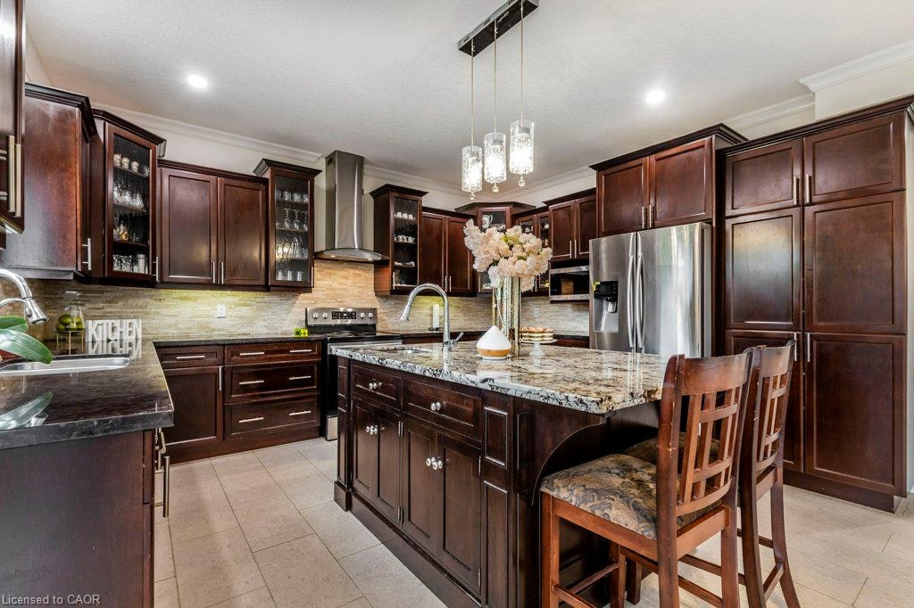 14 Anastasia Drive, Kitchener, ON, N2C 2T7 - 16