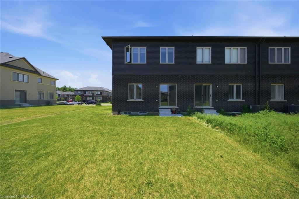 26 Copeman Avenue, Brantford, ON, N3V 0B3 - 33