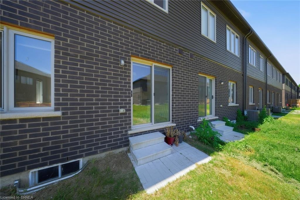 26 Copeman Avenue, Brantford, ON, N3V 0B3 - 36