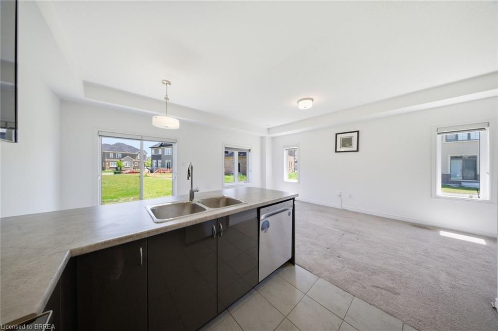 26 Copeman Avenue, Brantford, ON, N3V 0B3 - 10