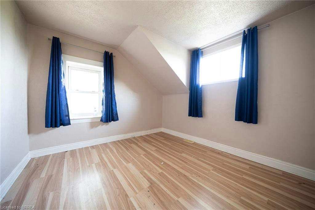 413 Ellis Avenue, Brant, ON, N3R 0B8 - 23