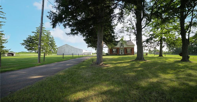 413 Ellis Avenue, Brant, ON, N3R 0B8 - 2