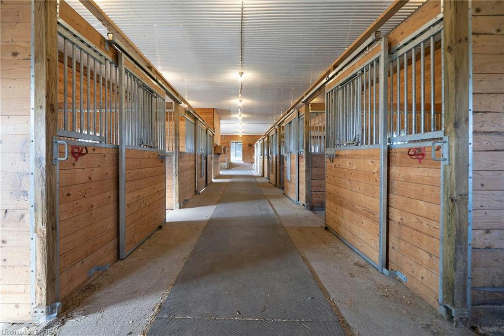 413 Ellis Avenue, Brant, ON, N3R 0B8 - 39