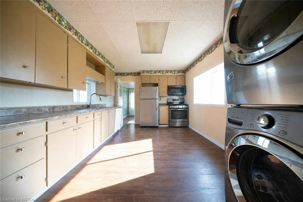 413 Ellis Avenue, Brant, ON, N3R 0B8 - 8
