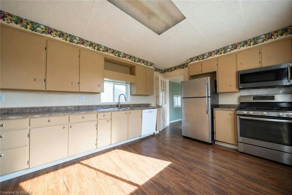 413 Ellis Avenue, Brant, ON, N3R 0B8 - 9