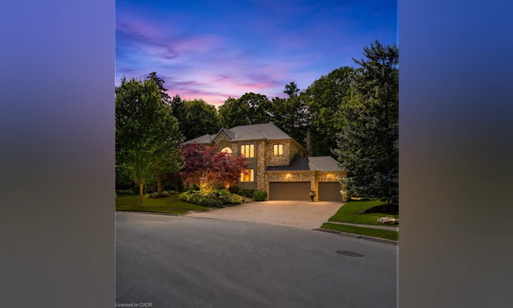 1121 Forestvale Drive