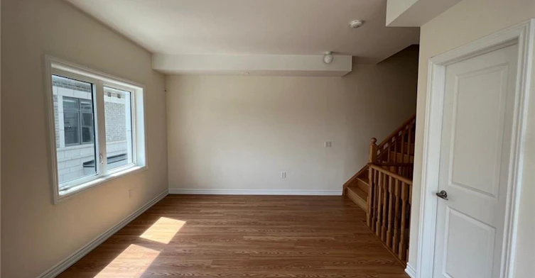 32-10 Halliford Place, Brampton, ON, L6P 4R1 - 3