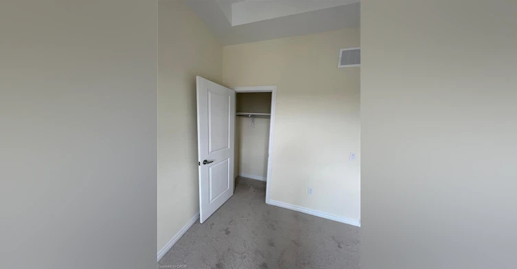 32-10 Halliford Place, Brampton, ON, L6P 4R1 - 6