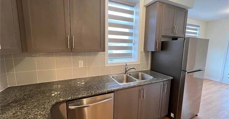32-10 Halliford Place, Brampton, ON, L6P 4R1 - 18