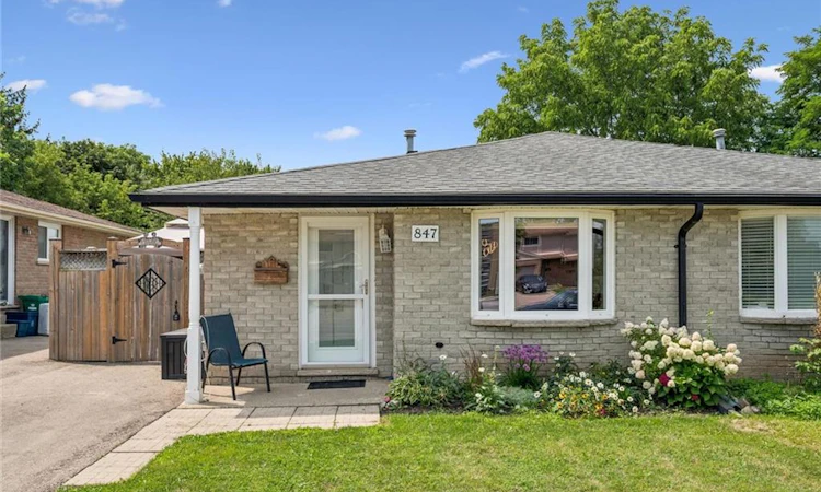 847 Doon Village Road