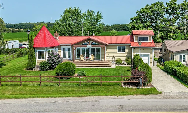 817 Lakeshore Road