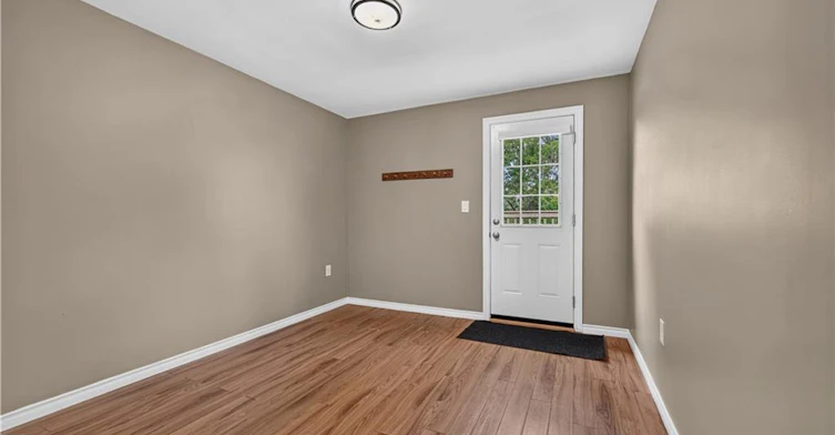 559 Regional Road 20, Hamilton, ON, L8J 3H7 - 4