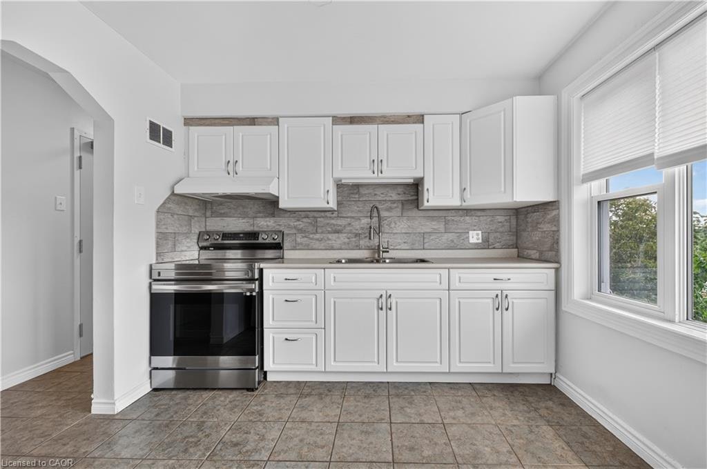 559 Regional Road 20, Hamilton, ON, L8J 3H7 - 7