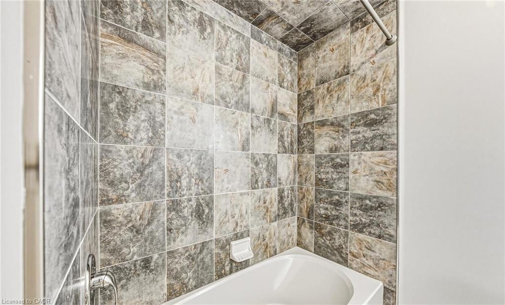 7 Camp Drive, Hamilton, ON, L9K 0A7 - 24
