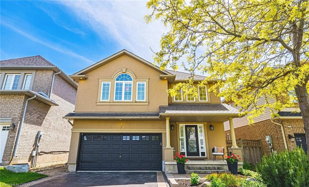 7 Camp Drive, Hamilton, ON, L9K 0A7