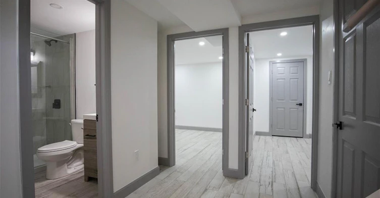 2-52 Selkirk Court, Kitchener, ON, N2E 1M3 - 20