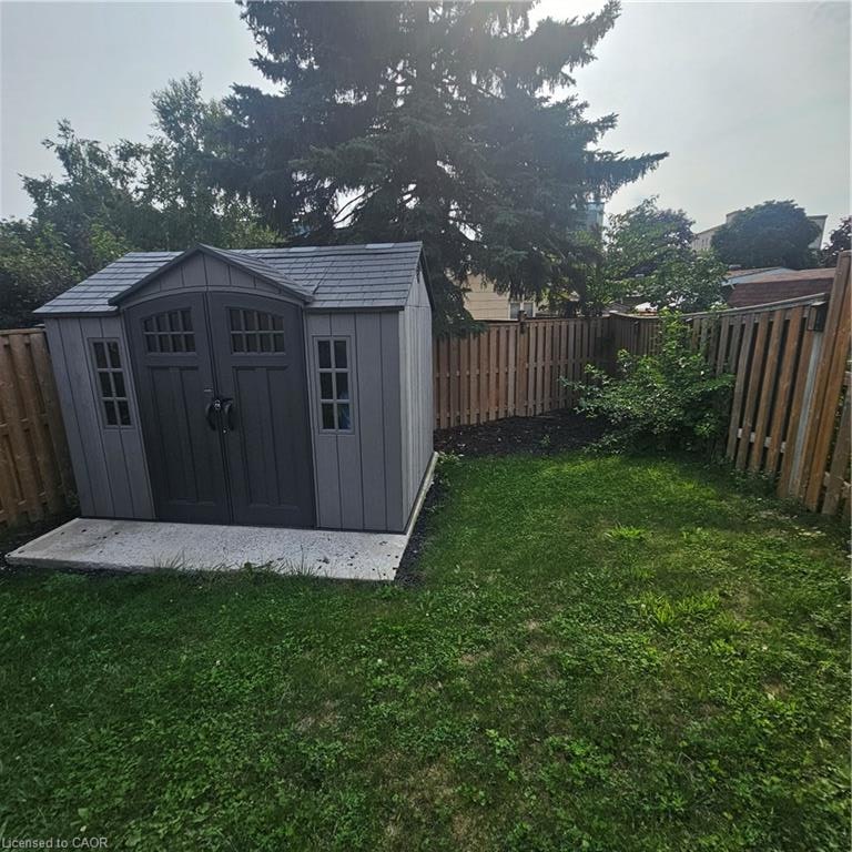 2-52 Selkirk Court, Kitchener, ON, N2E 1M3 - 27