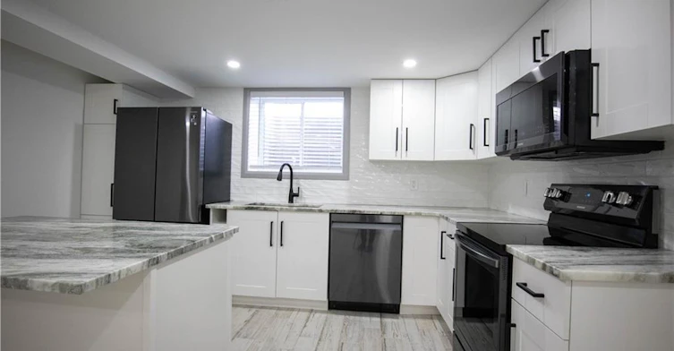 2-52 Selkirk Court, Kitchener, ON, N2E 1M3 - 5