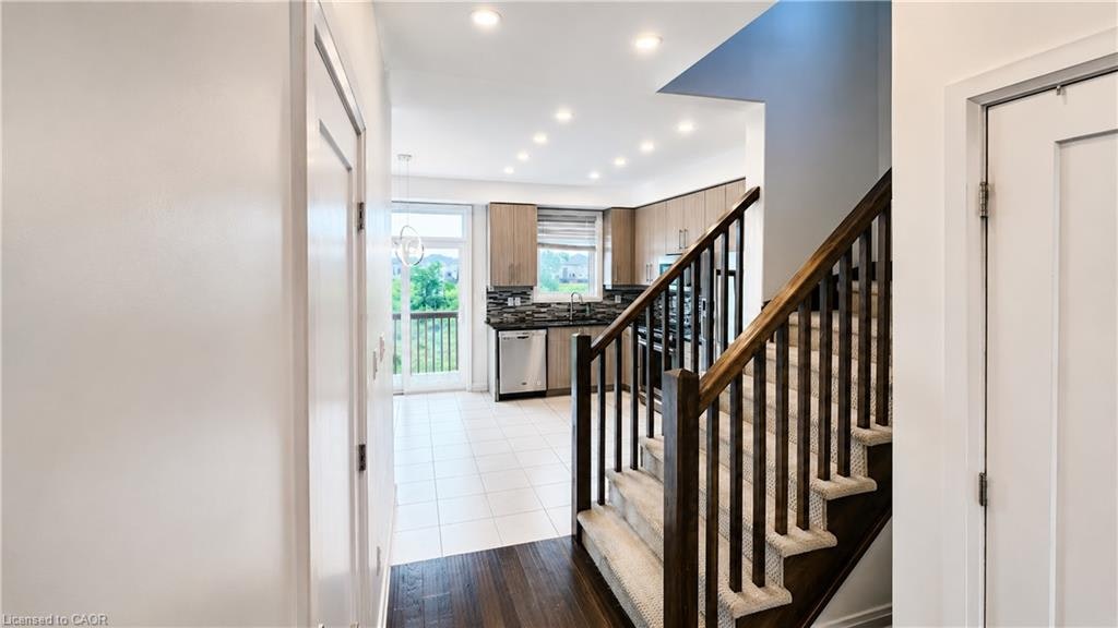 83-1169 Garner Road E, Hamilton, ON, L9G 0G8 - 11