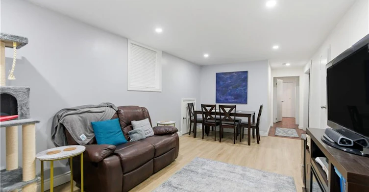 Bsmt-111 Britten Close, Hamilton, ON, L9C 4K1 - 3