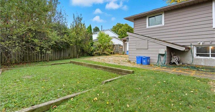 Bsmt-111 Britten Close, Hamilton, ON, L9C 4K1 - 20