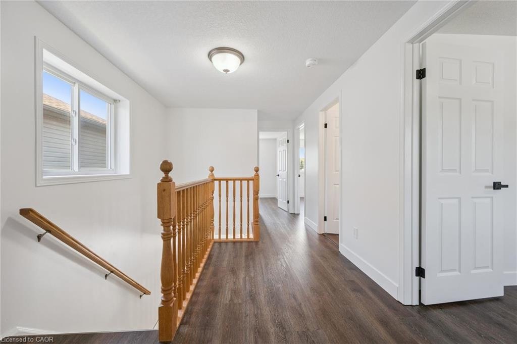 71 Peach Blossom Crescent, Kitchener, ON, N2E 3Z7 - 18