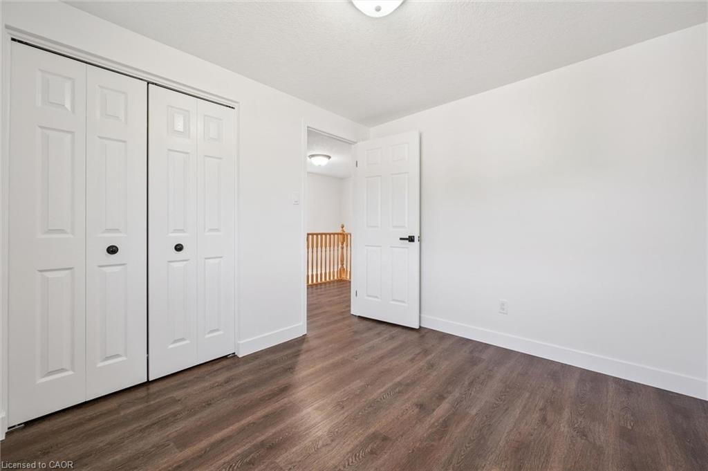 71 Peach Blossom Crescent, Kitchener, ON, N2E 3Z7 - 25