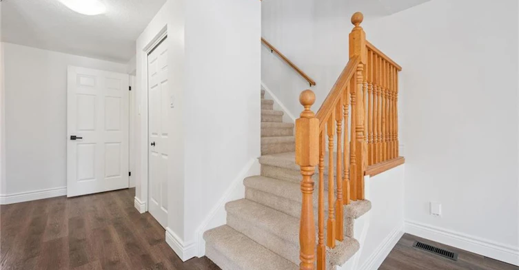 71 Peach Blossom Crescent, Kitchener, ON, N2E 3Z7 - 17