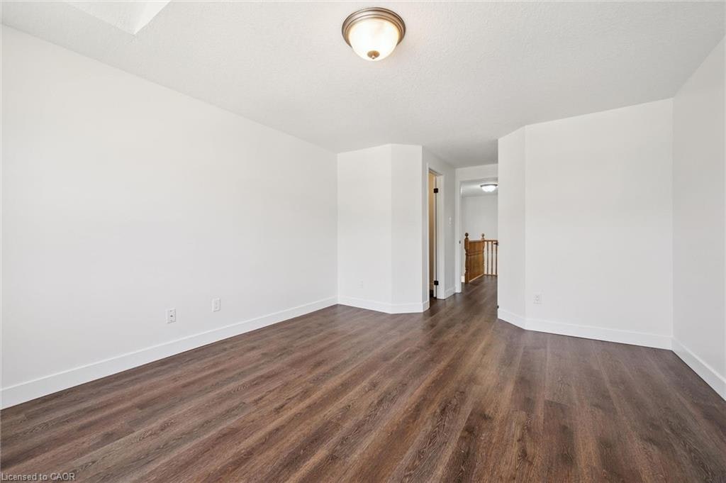 71 Peach Blossom Crescent, Kitchener, ON, N2E 3Z7 - 21