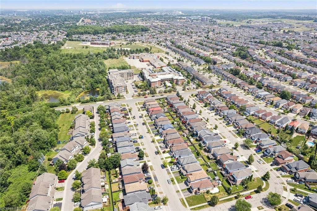 71 Peach Blossom Crescent, Kitchener, ON, N2E 3Z7 - 46