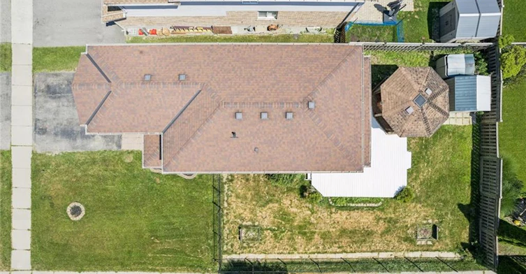 71 Peach Blossom Crescent, Kitchener, ON, N2E 3Z7 - 48
