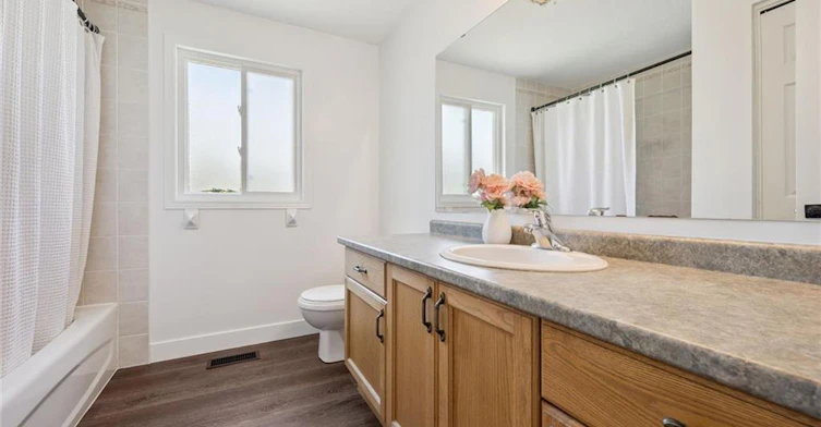 71 Peach Blossom Crescent, Kitchener, ON, N2E 3Z7 - 26