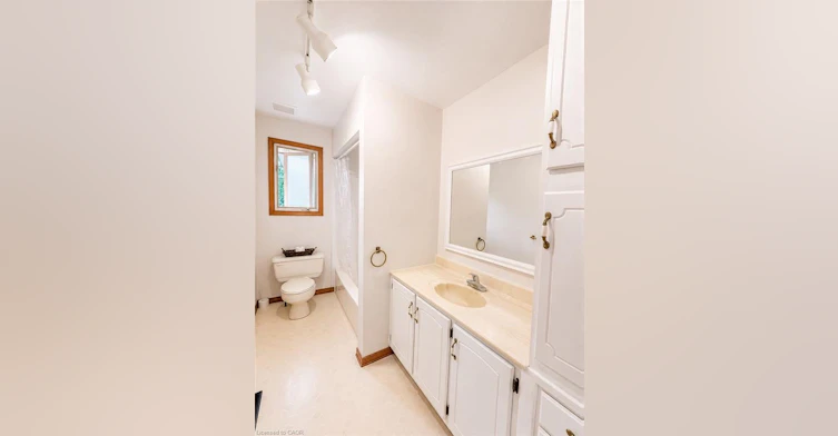 UPPER-101 Carson Drive, Kitchener, ON, N2B 2Z4 - 11