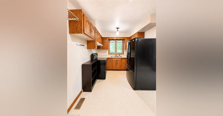 UPPER-101 Carson Drive, Kitchener, ON, N2B 2Z4 - 9