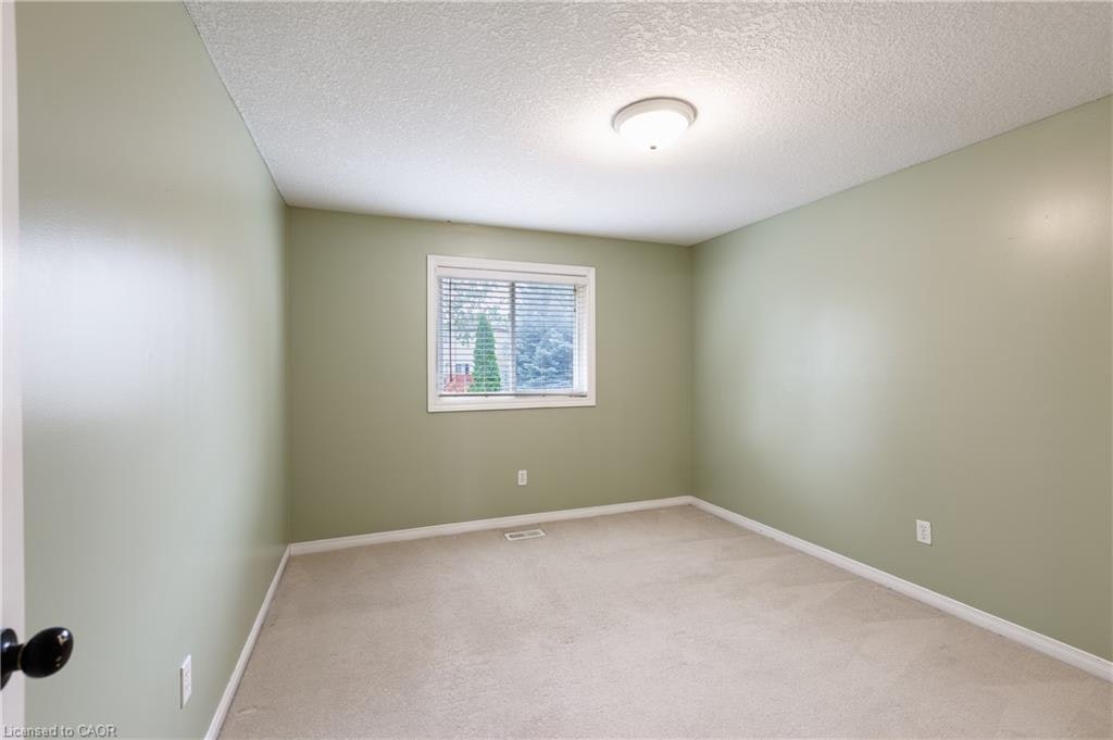 248 Bridlewreath Street, Kitchener, ON, N2E 4B5 - 20