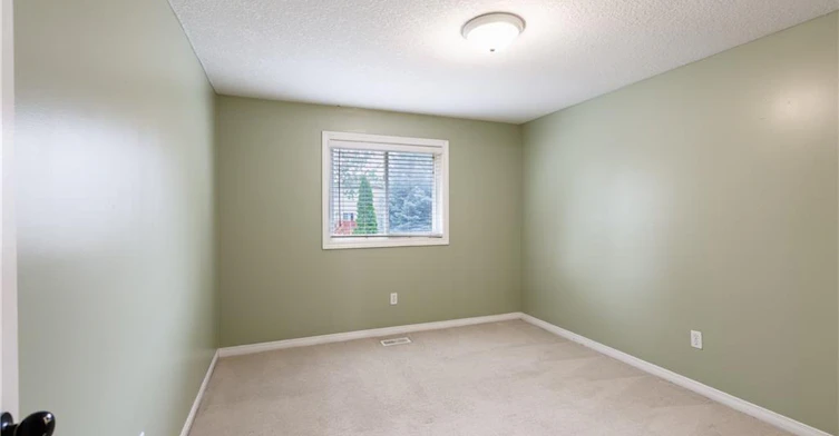 248 Bridlewreath Street, Kitchener, ON, N2E 4B5 - 20