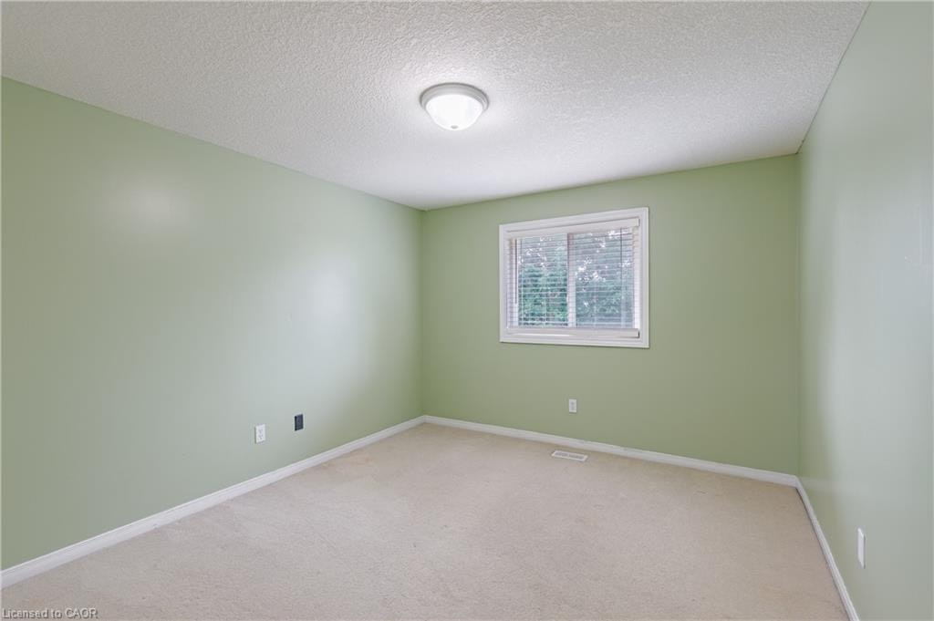 248 Bridlewreath Street, Kitchener, ON, N2E 4B5 - 18