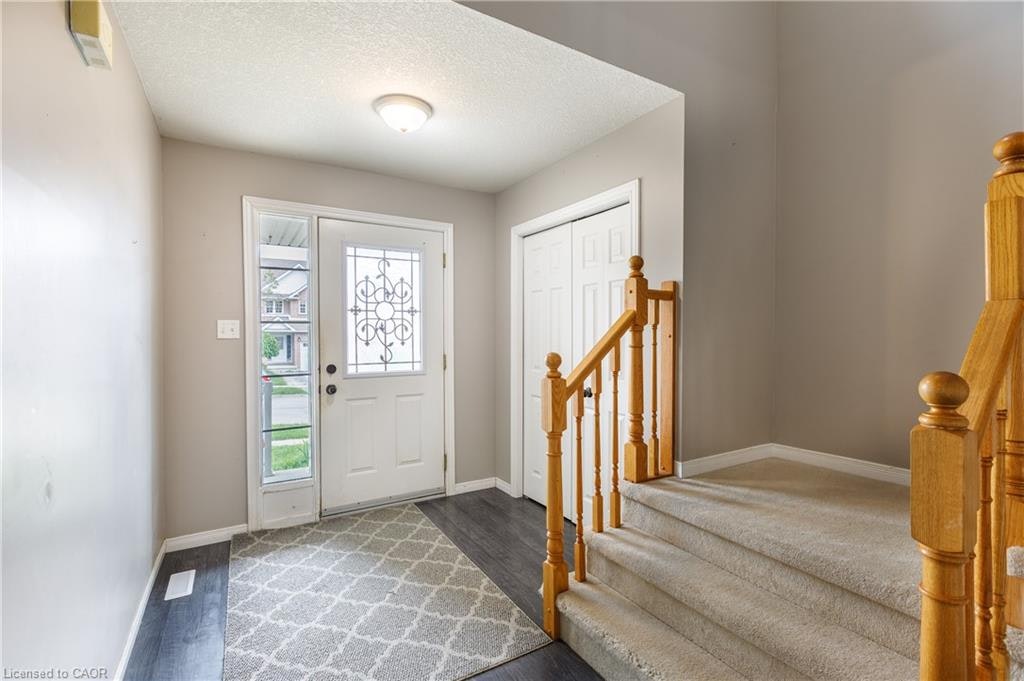 248 Bridlewreath Street, Kitchener, ON, N2E 4B5 - 4