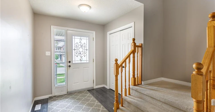 248 Bridlewreath Street, Kitchener, ON, N2E 4B5 - 4
