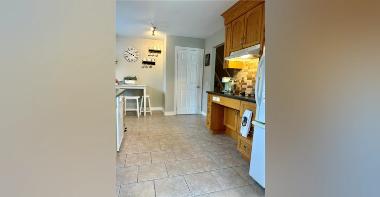 upper-130 Brantwood Park Road, Brantford, ON, N3P 1G3 - 12