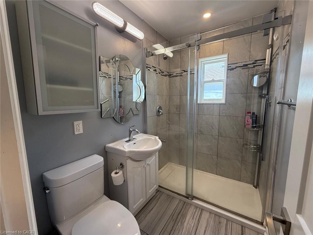 7 Greenwood Street, Hamilton, ON, L8T 3N2 - 10