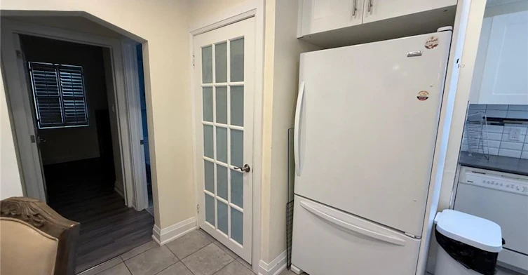7 Greenwood Street, Hamilton, ON, L8T 3N2 - 9