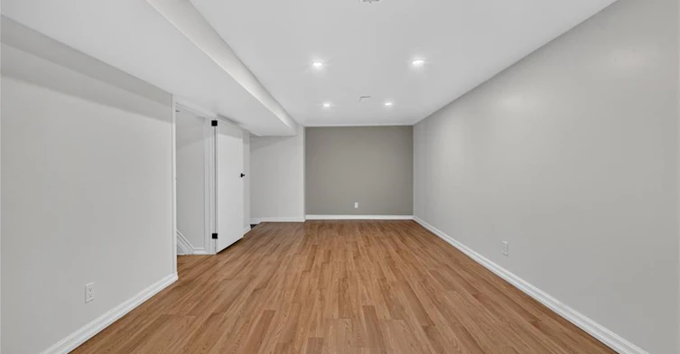 Basement-216 Sioux Road, Hamilton, ON, L9G 1P8 - 7