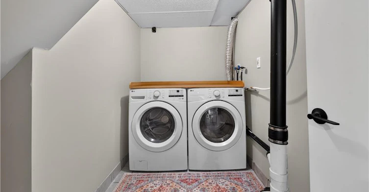 Basement-216 Sioux Road, Hamilton, ON, L9G 1P8 - 19