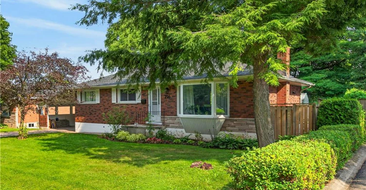 Basement-216 Sioux Road, Hamilton, ON, L9G 1P8